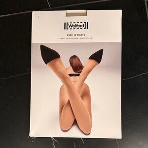Wolford Pure 10 Tights in Cosmetic Size L Large